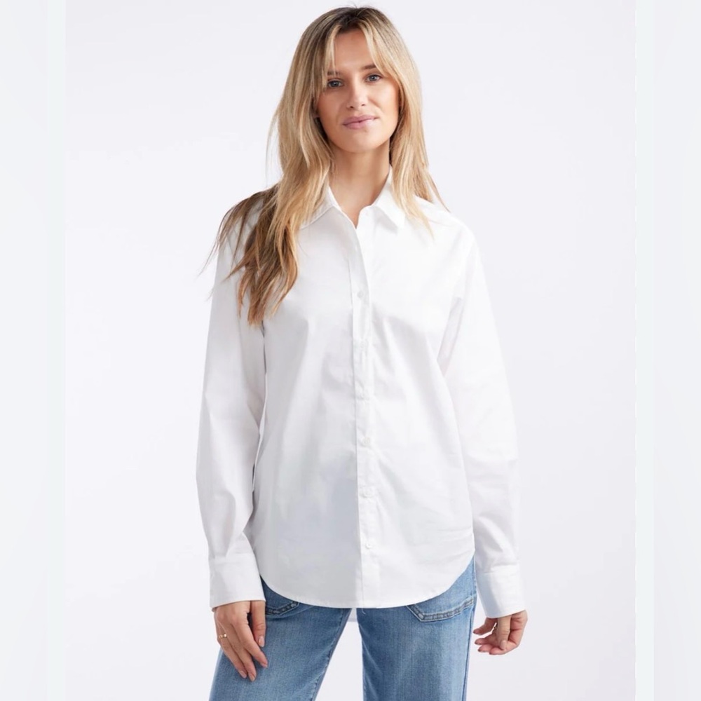co&co Classic White Button Down Shirt NWT One Size S/M